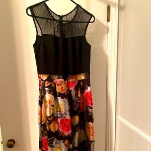 Brand:  Enfocus Studio Dress -Size 10 -black floral bottom w/partially sheer top